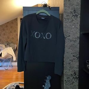 XOXO Cropped Pullover